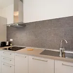 Felix 10 סטרסה