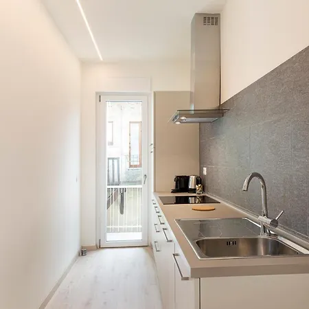 Felix 10 Apartment Stresa