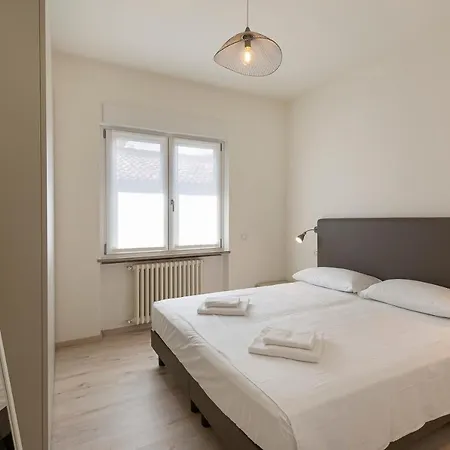 Apartment Felix 10 Stresa